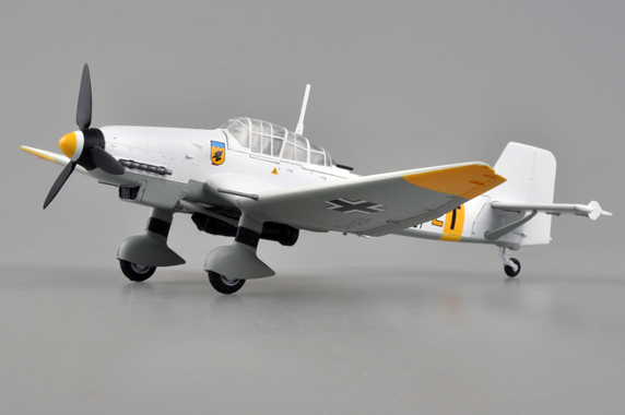 Самолет Ju87D-3 9./StG.77 1943